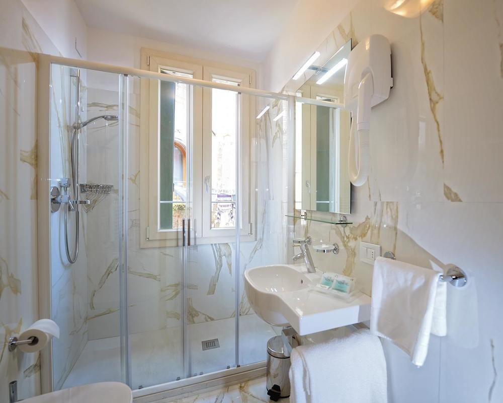 Nuovo Teson 3* Venedig